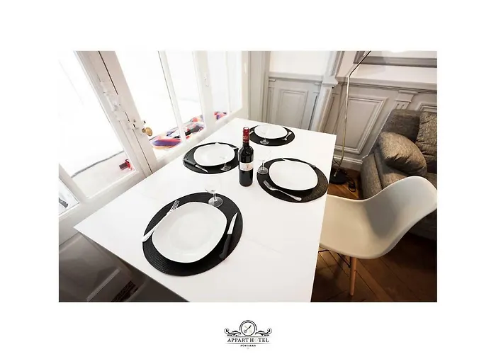 La T2 40m2 Avec Terrasse 1ch-4pers Poitiers